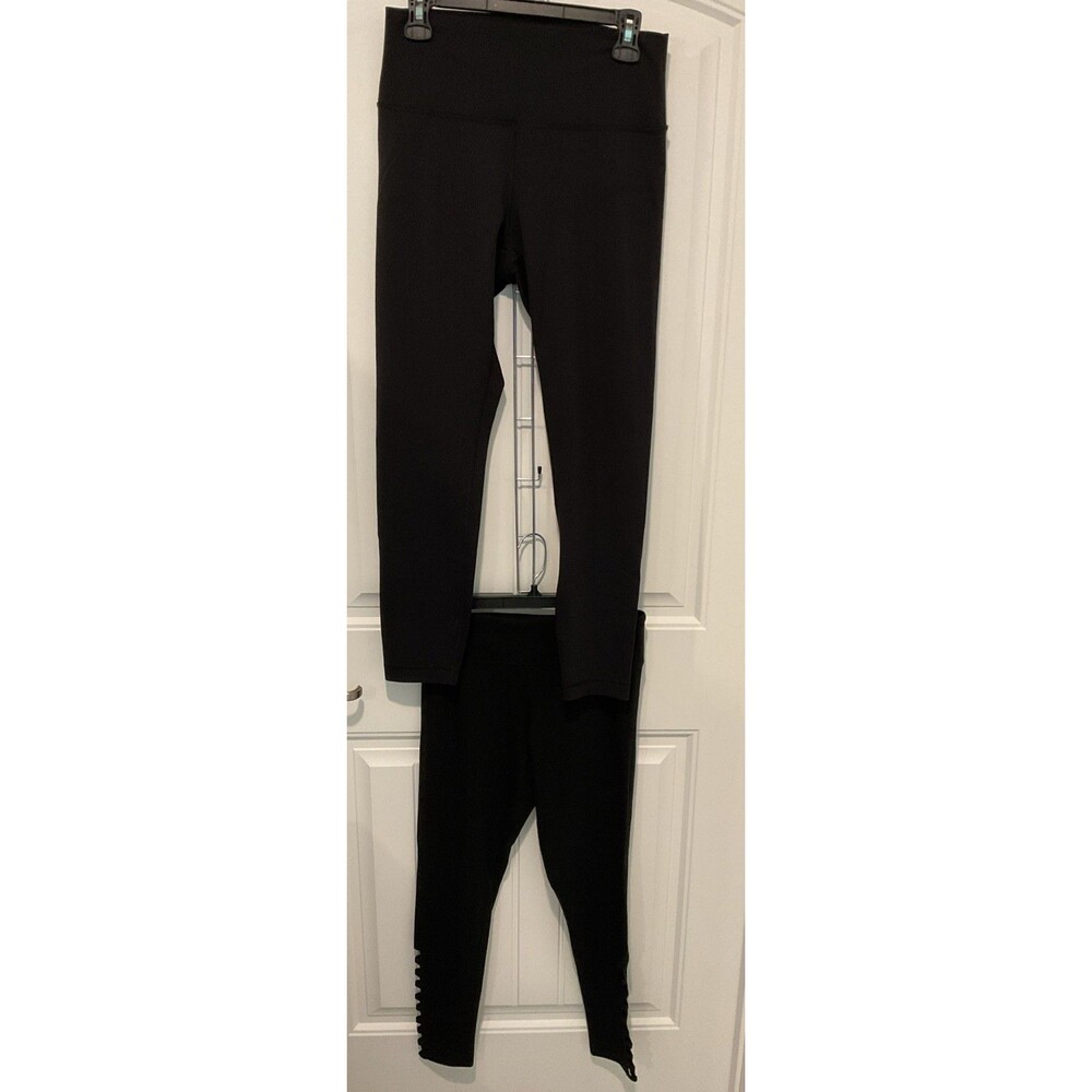 EUC Victoria’s Secret Sport 2 Pair Workout leggings Black Medium